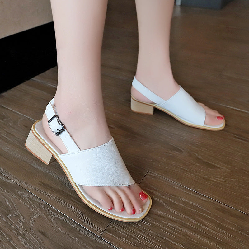 Spring And Summer Leather Casual Shoes  And  New Belt Buckle Solid Color Plus Size Women's Sandals