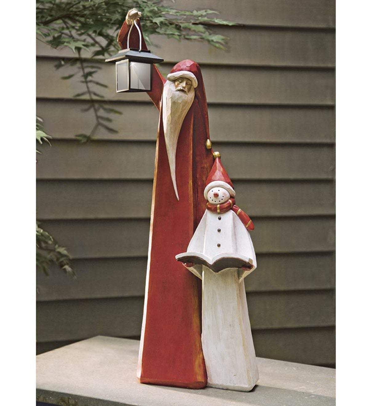 outdoor christmas sculptures