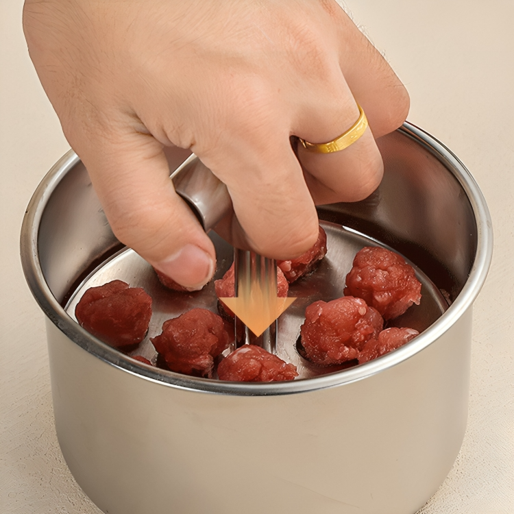 Meatball Mold — Serve Perfectly Juicy Meatballs That Steal Every Show