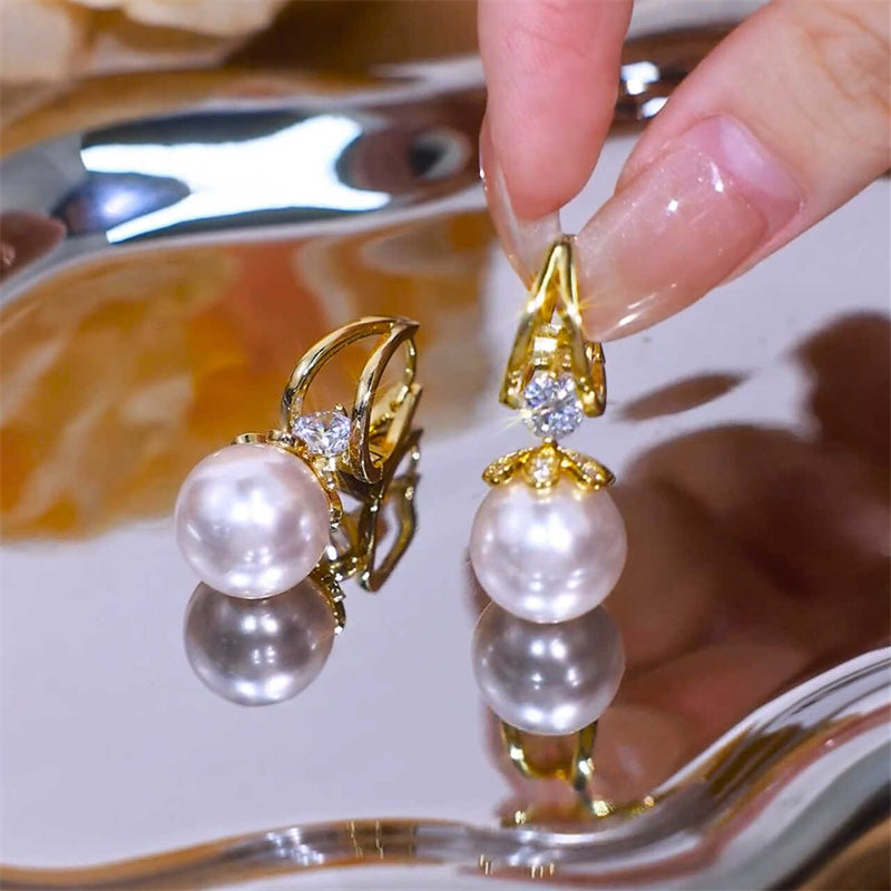 🎊Women's Sparkling Pearl Earrings