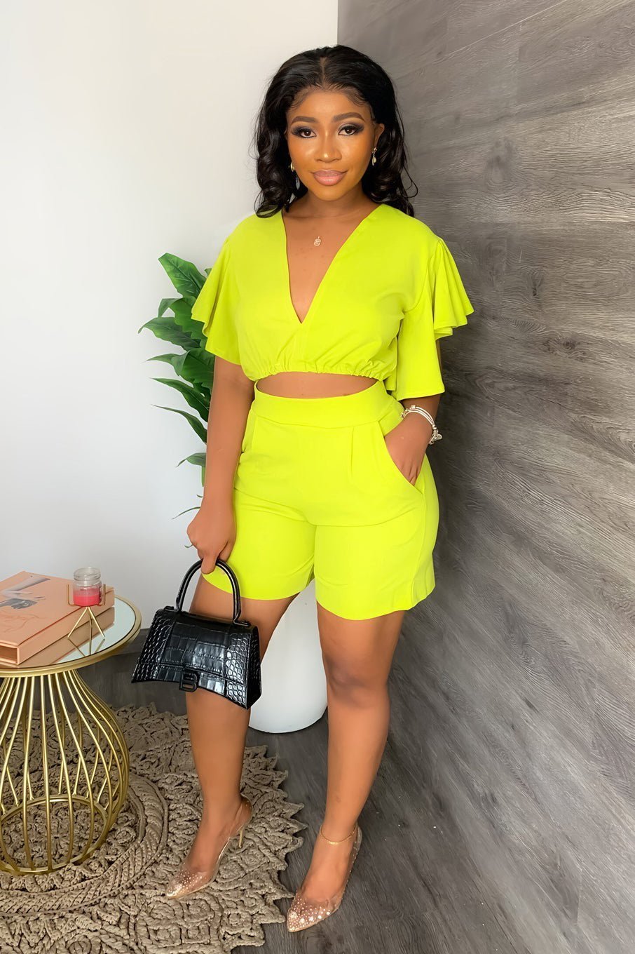 💓V Neck Ruffled Casual Two Piece Shorts Set